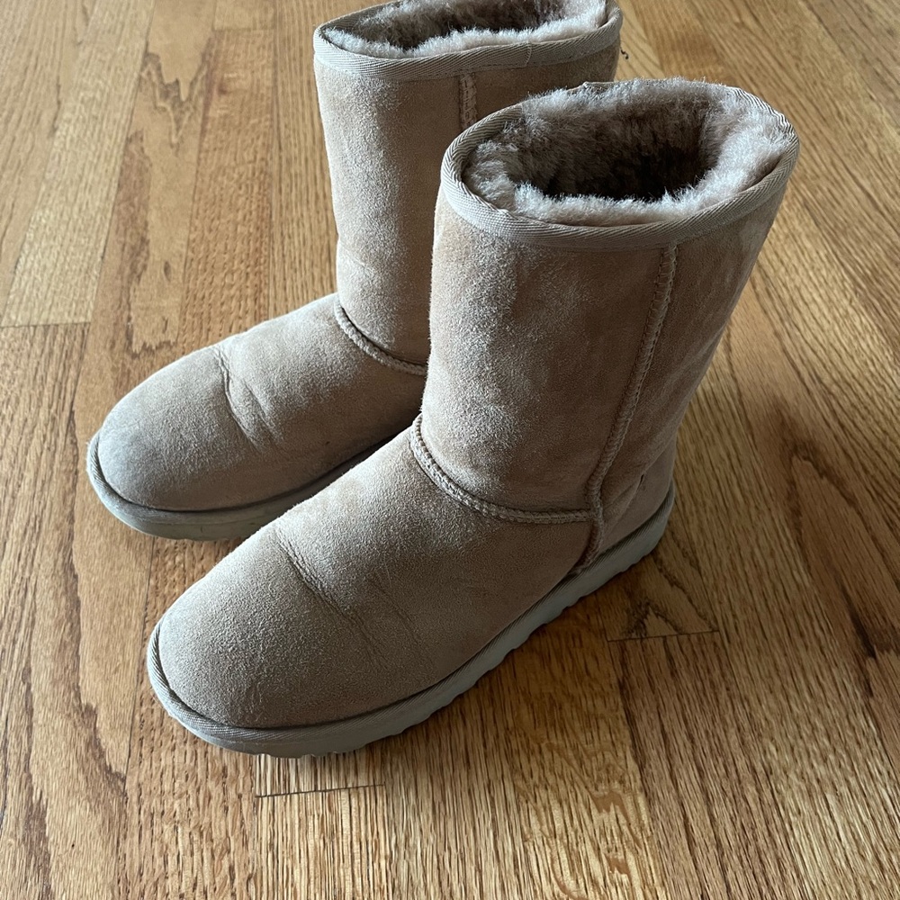 UGG Tan Women’s Sheepskin Boots